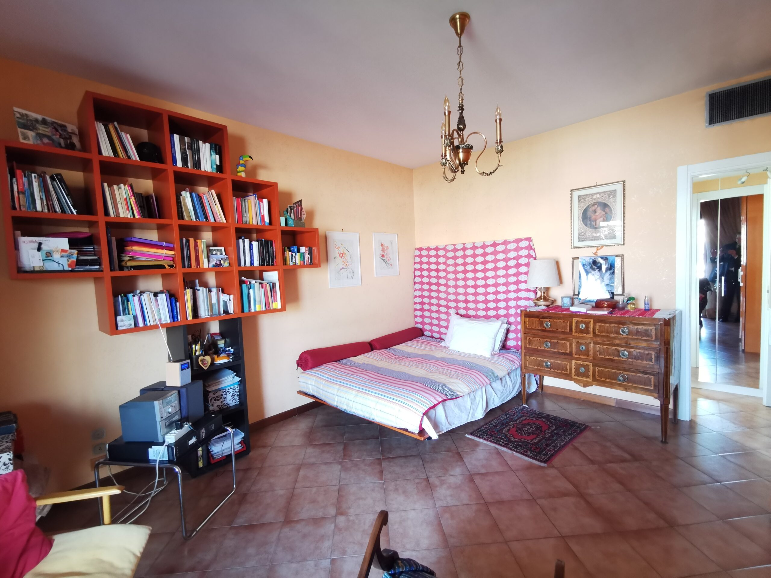 Camera 1 (9)