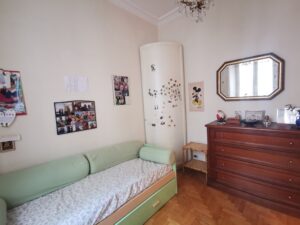 Camera 2 (4)