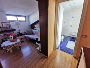 Disimpegno Soggiorno Liv.2-Bagno 2 (2)