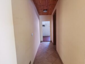 Via Tertulliano Corridoio Bagno-Cucina (2)