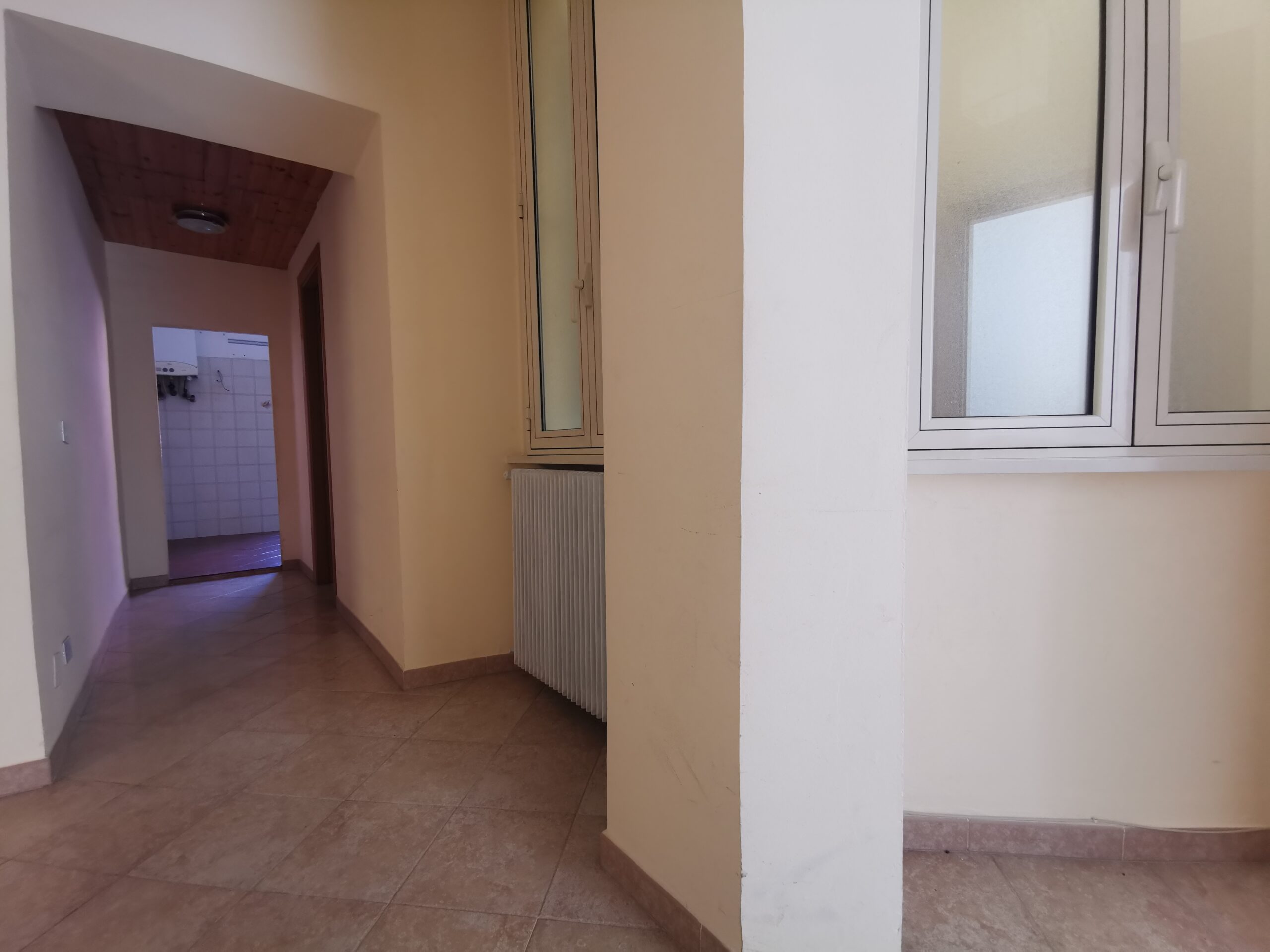 Via Tertulliano Corridoio Bagno-Cucina (4)