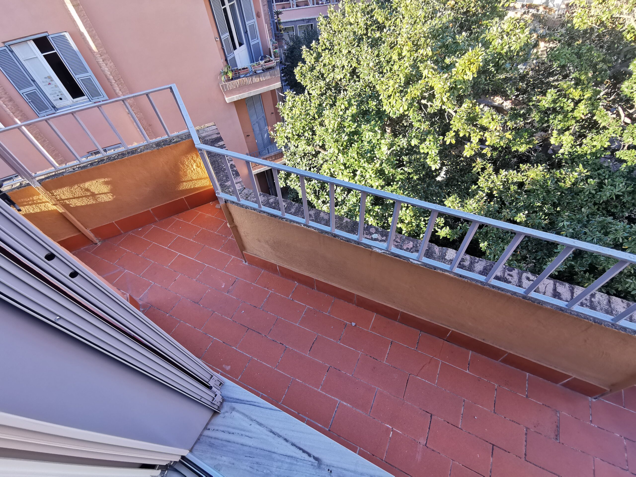 Balcone Camera da Letto 1 (2)