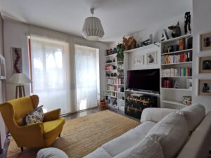 Living (5)