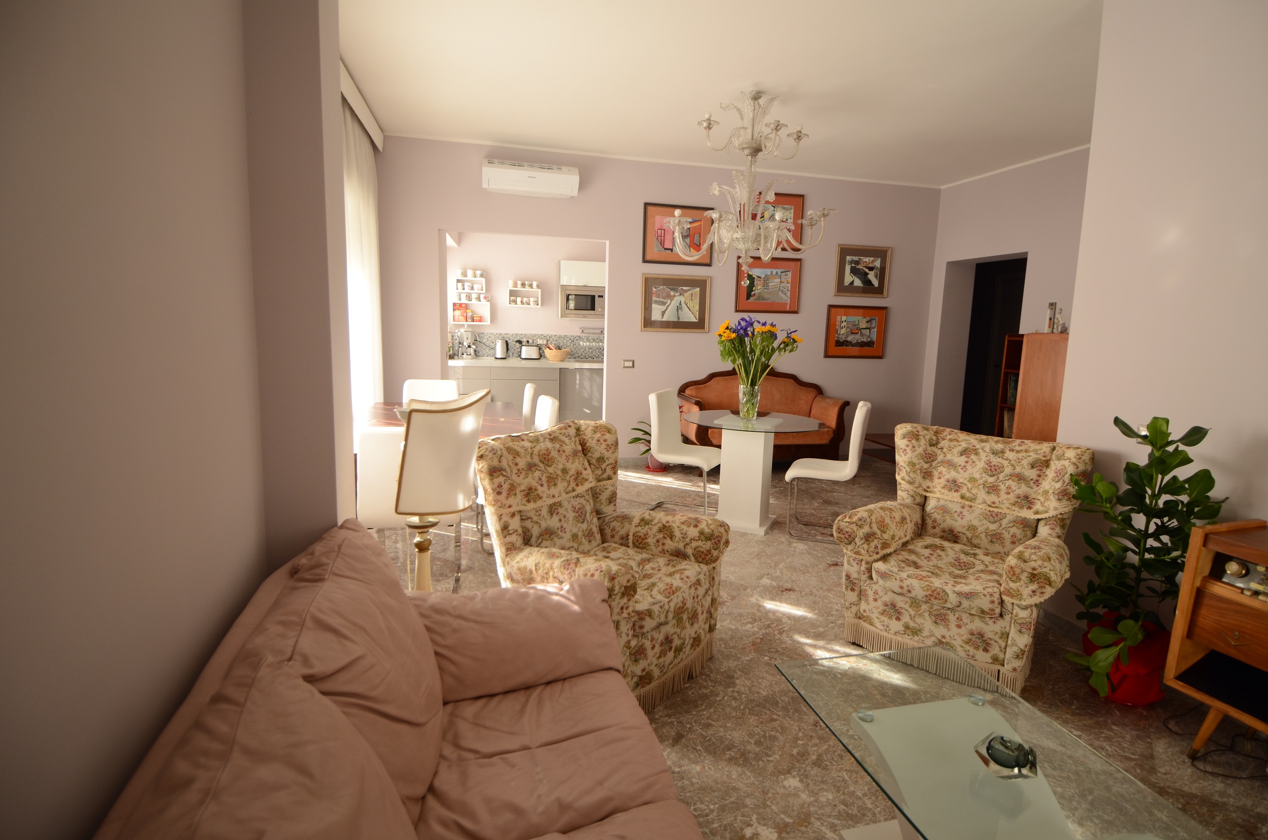 Salone (2)