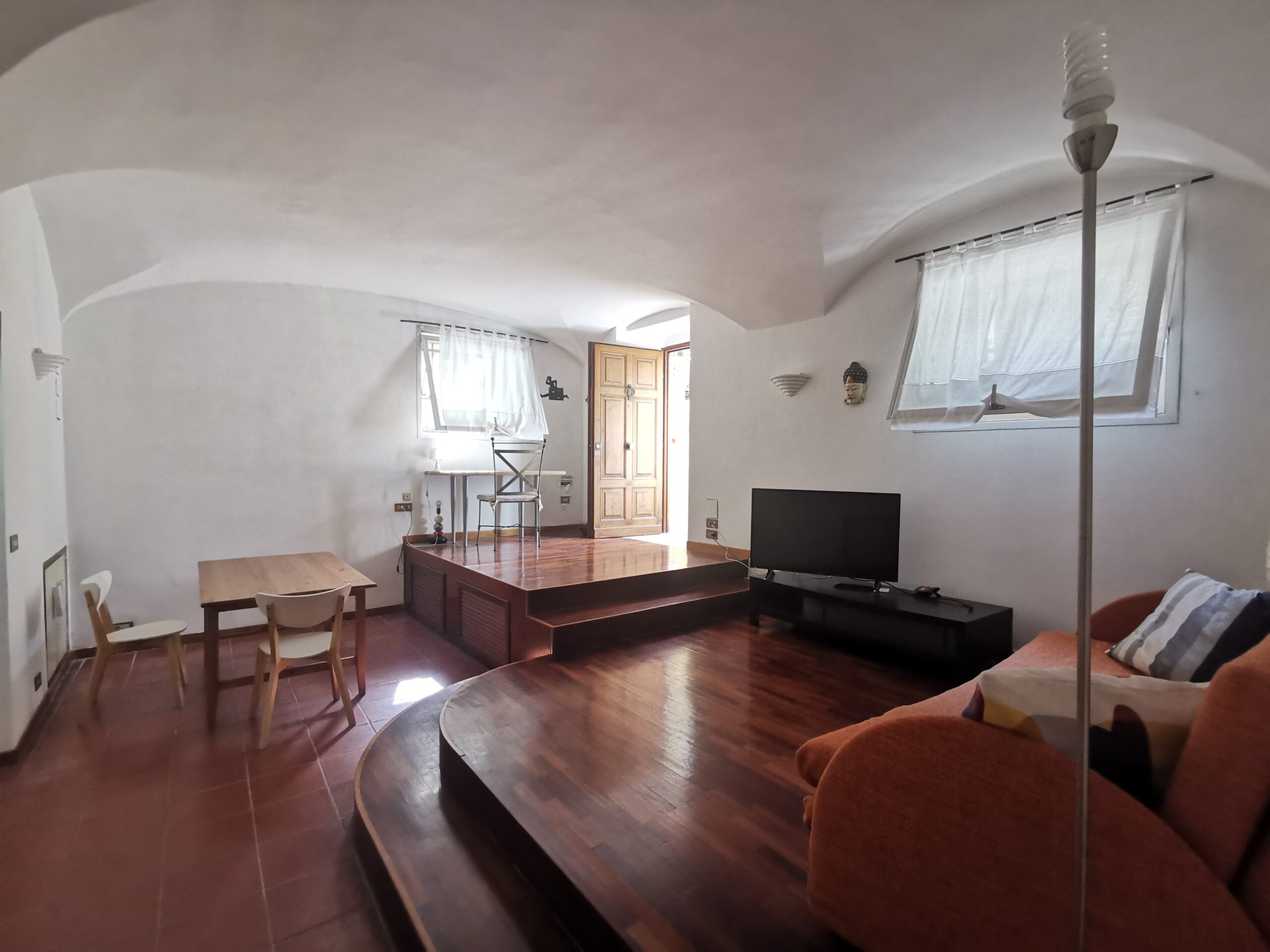 Salone Luce Naturale