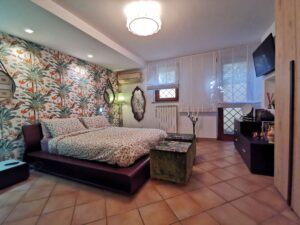 Via Levate Camera 1 (8)
