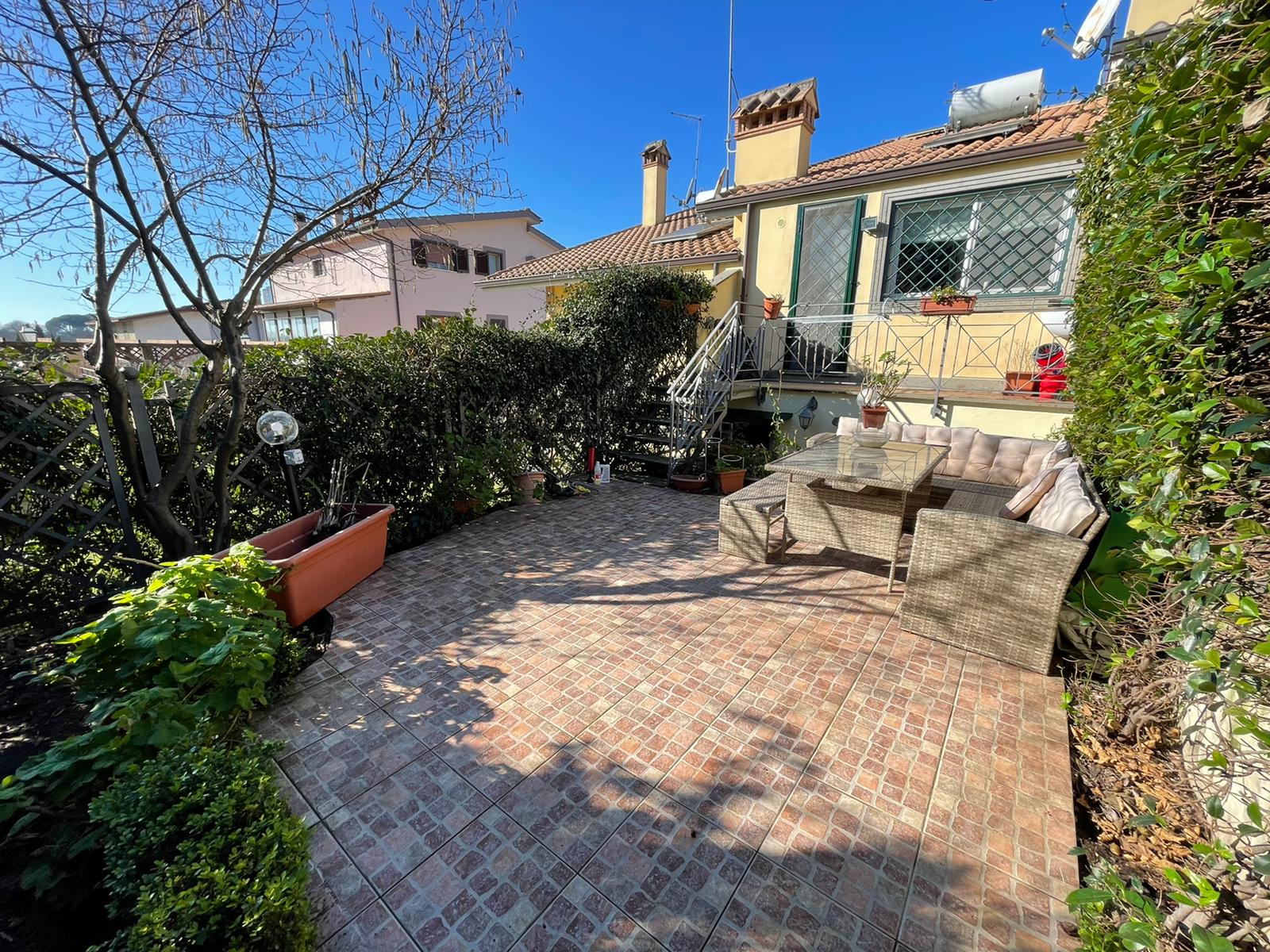 Via Levate Giardino (4)