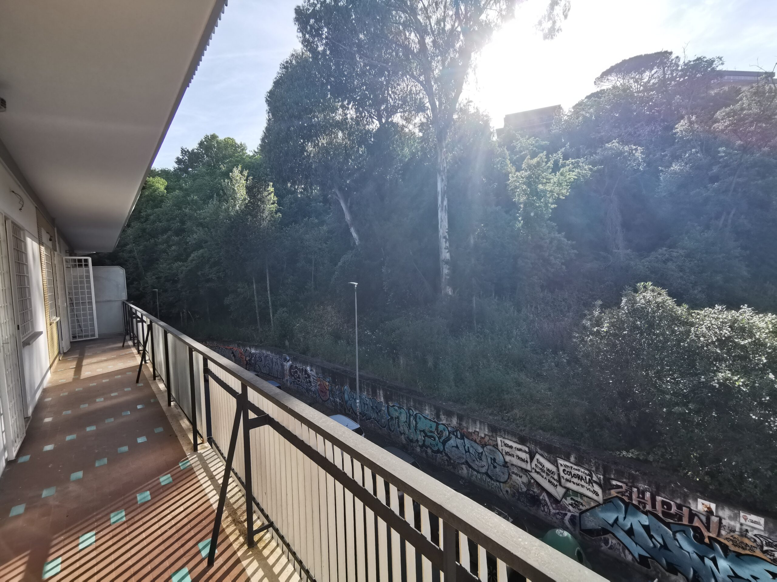 Balcone Via Simone Simoni (2)